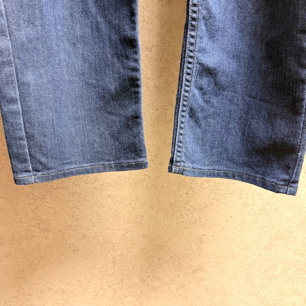 Old‎ Navy Sz 12 Womens Blue Denim Patch Pocket  Cropped Casual Mid Rise Jeans - Picture 3 of 8